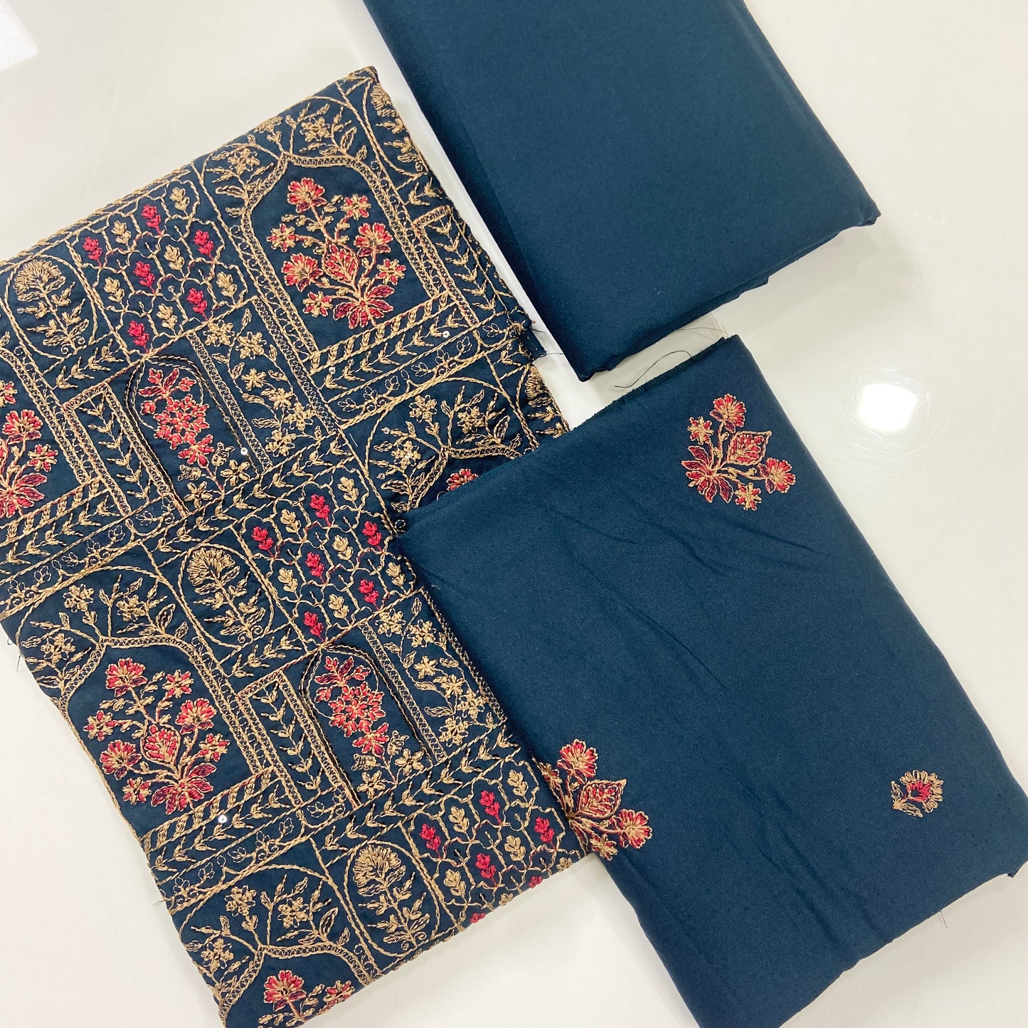 Bareeze Emb Karandi 2PC