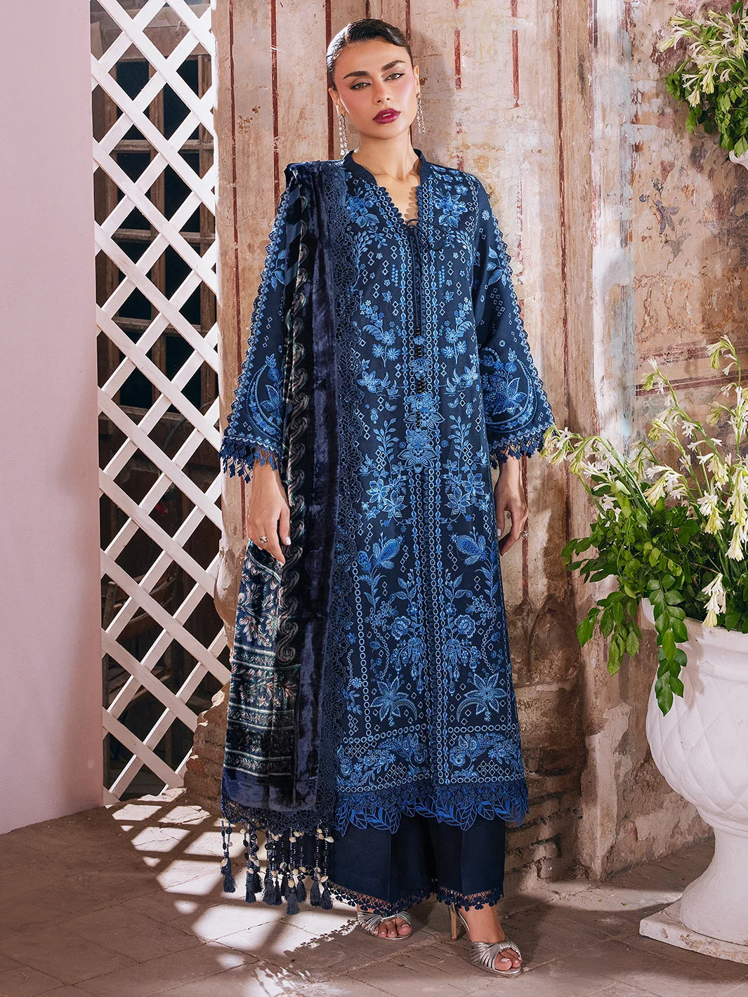 Amelia By Mahnur Luxury Embroidered Corduroy With Palachi Shawl 3PC