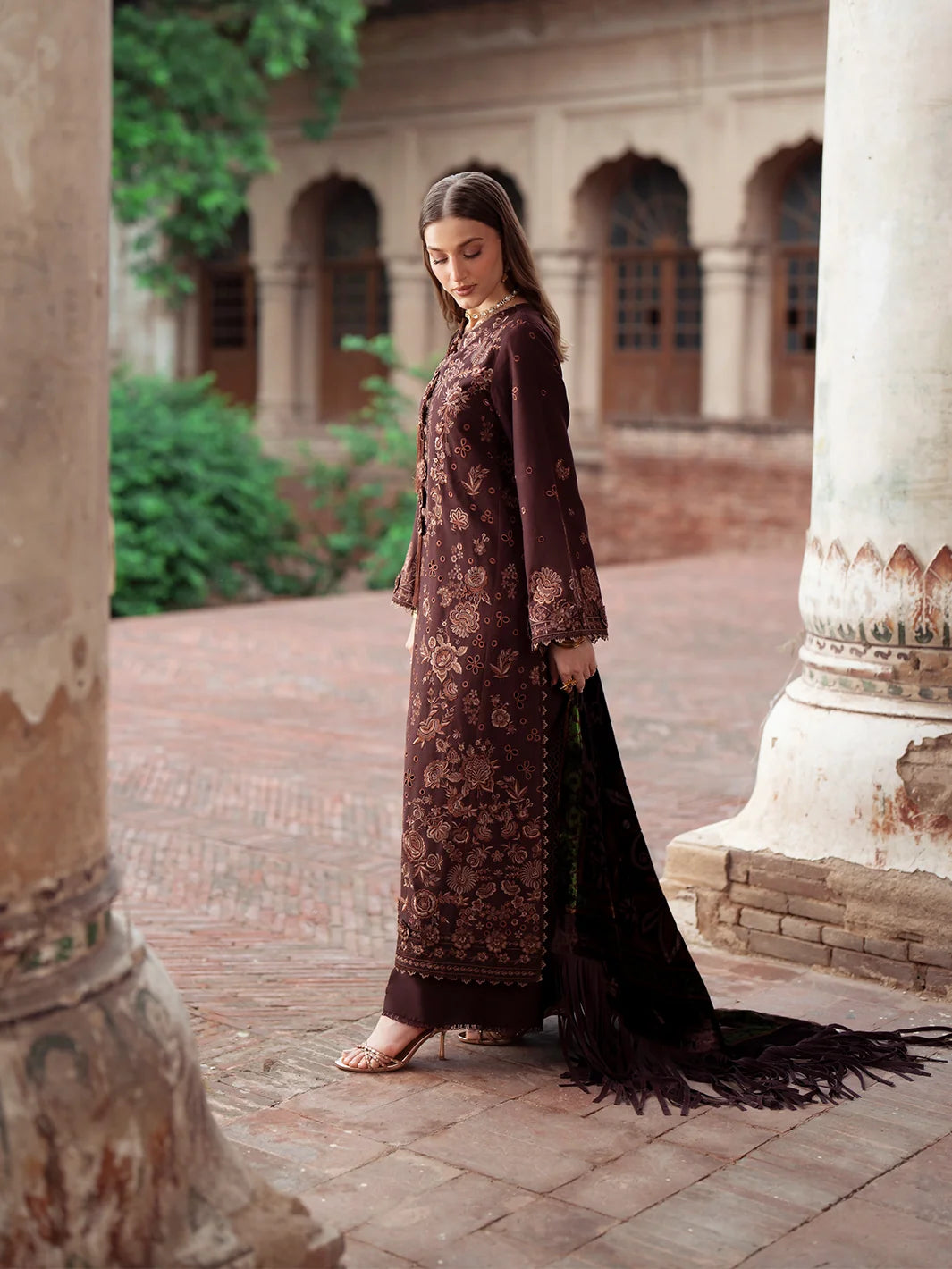 Amelia By Mahnur Luxury Embroidered Corduroy With Palachi Shawl 3PC