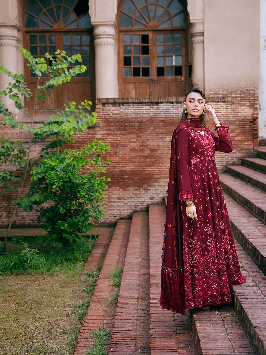 Amelia By Mahnur Luxury Embroidered Corduroy With Palachi Shawl 3PC