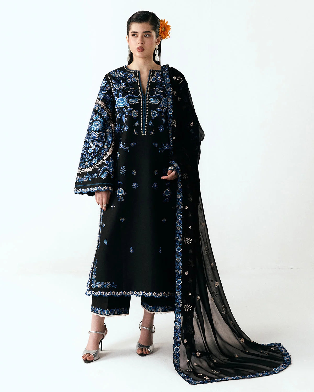 Jugnu Plain Emb Dhanak 3-Piece Suit