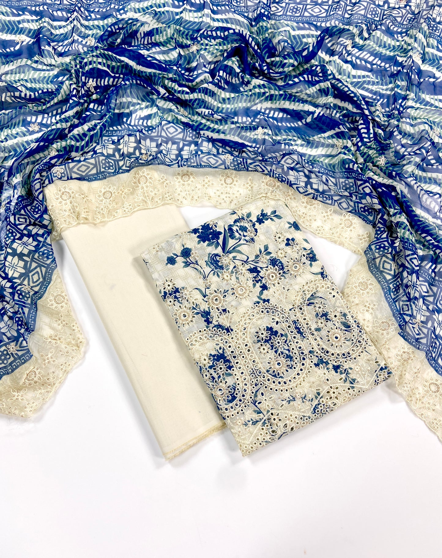 Riwayat Embroidered Lawn With Chiffon Dupatta 3PC