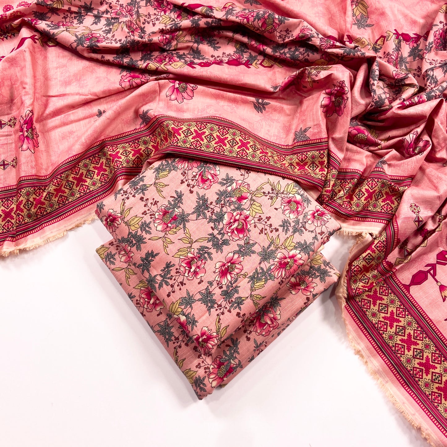 Kayseria All Over Digital Printed Khaddar 3PC