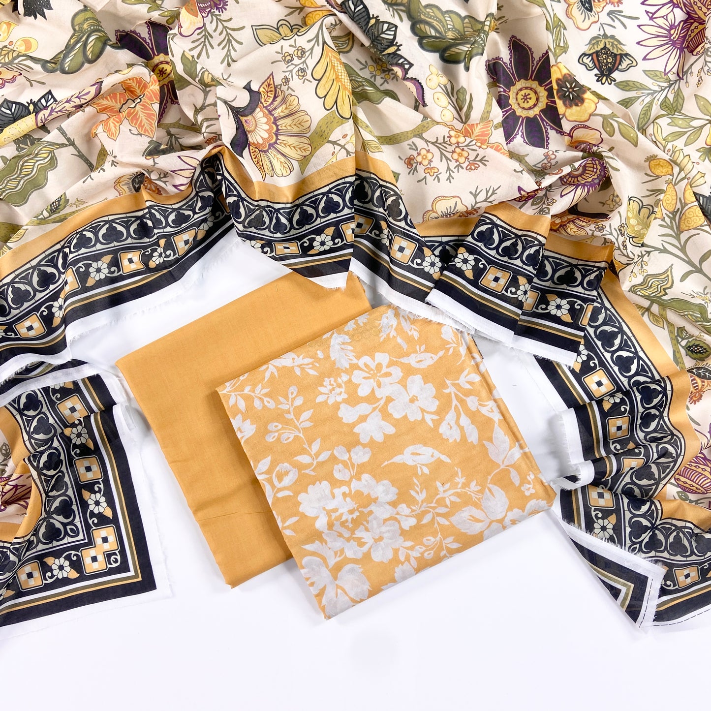 Mashaim Digital Printed Lawn 3PC