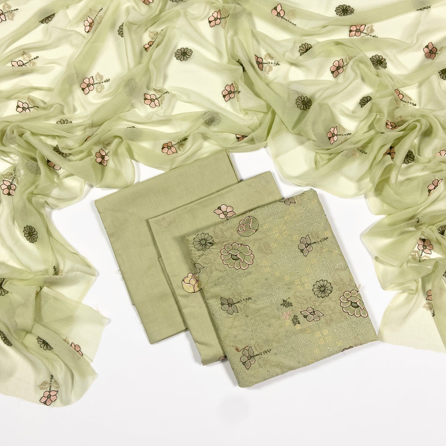 Bareeze Embroidered Lawn 3PC