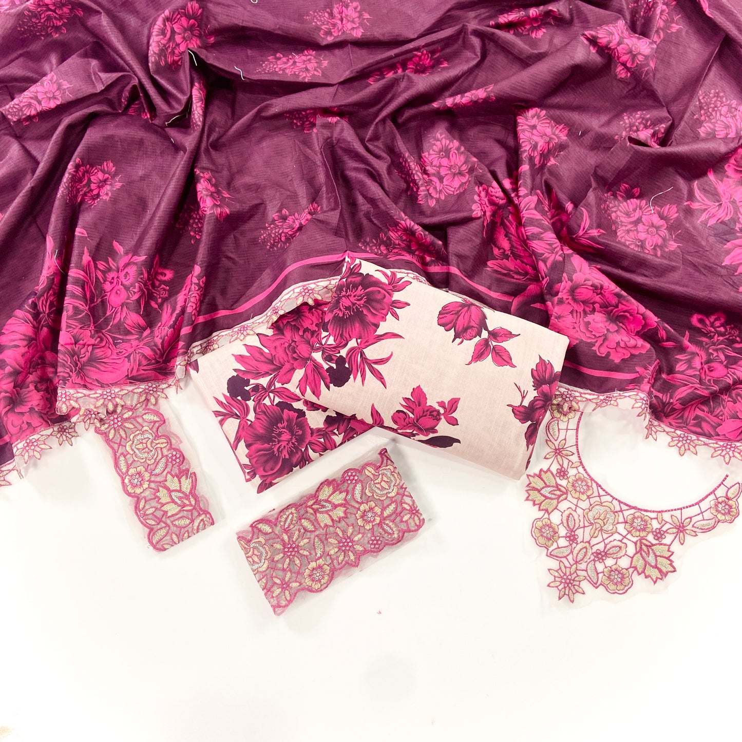 Iznik Embroidered Khaddar With Patches-3PC