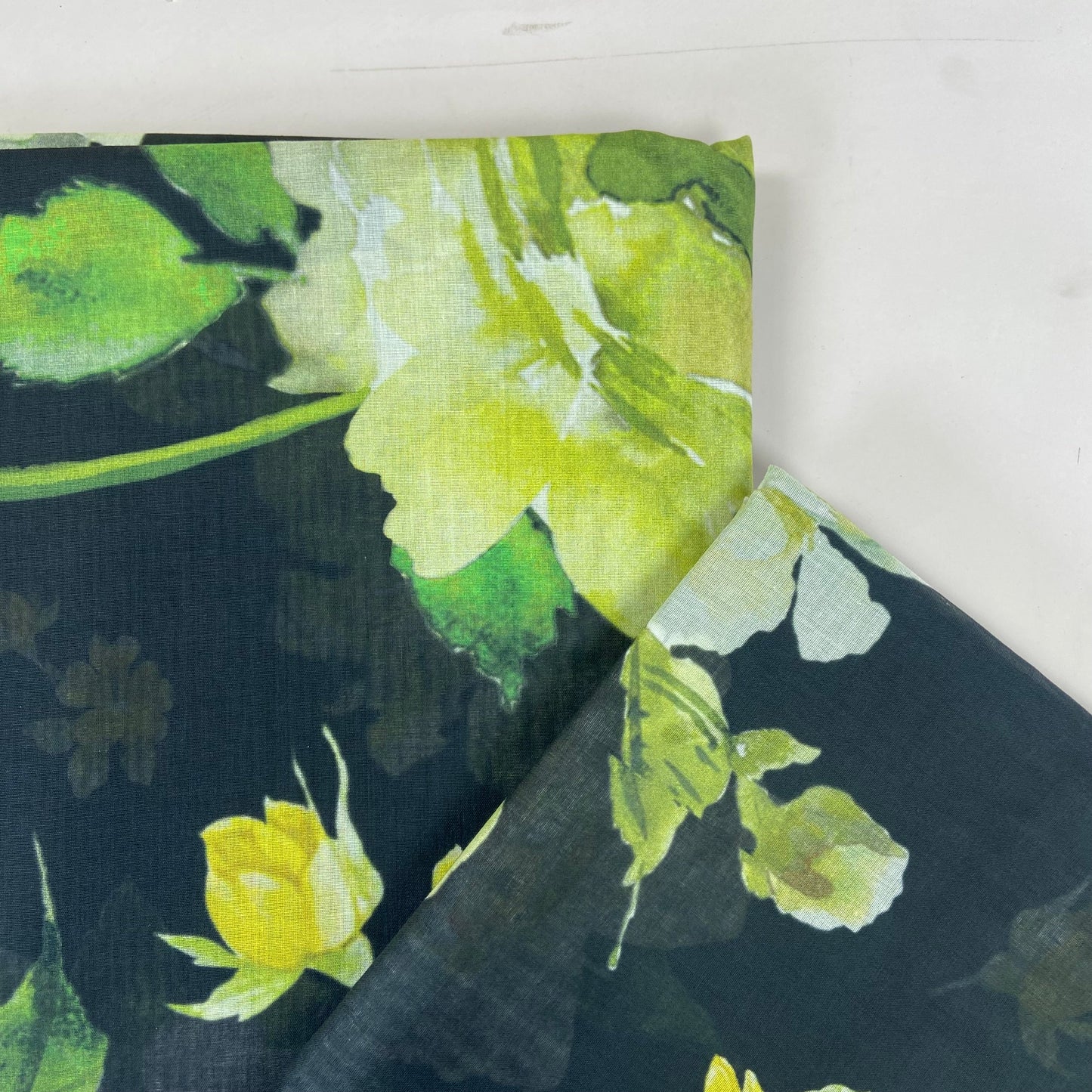 Baroque allover Printed Lawn 2-PC