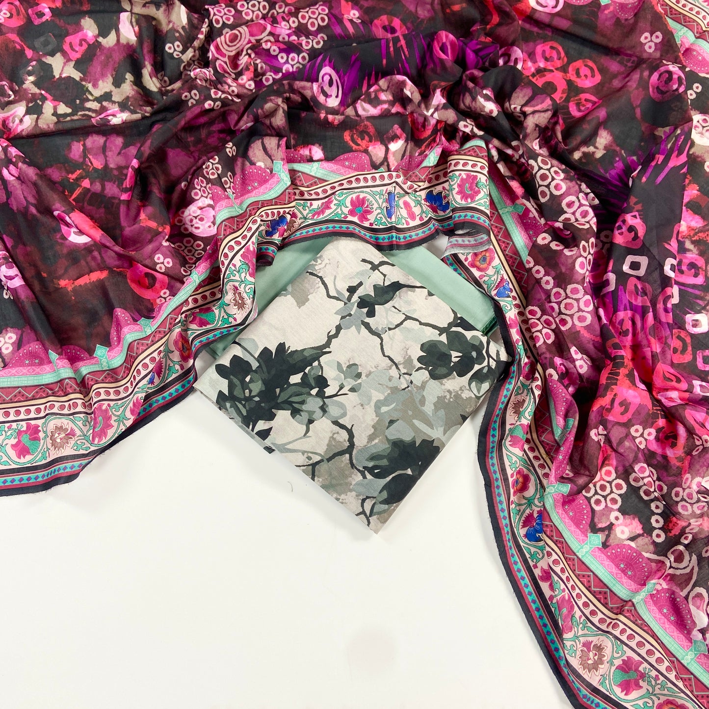 Edenrobe Digital Printed Lawn 2PC