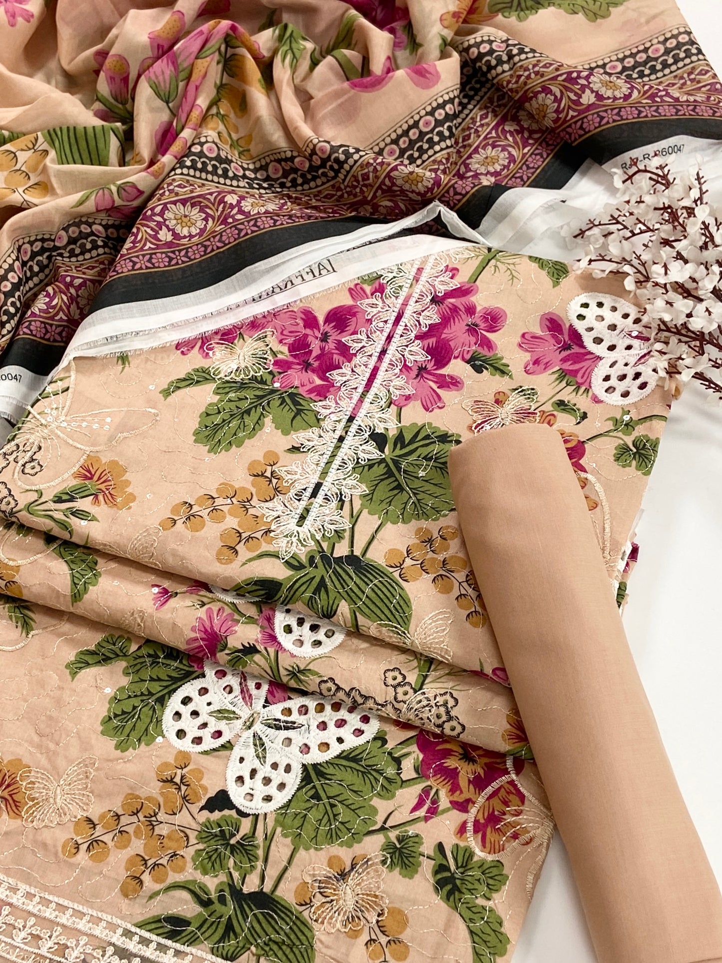 Maliha By Anaya Noor Emb Lawn 3PC