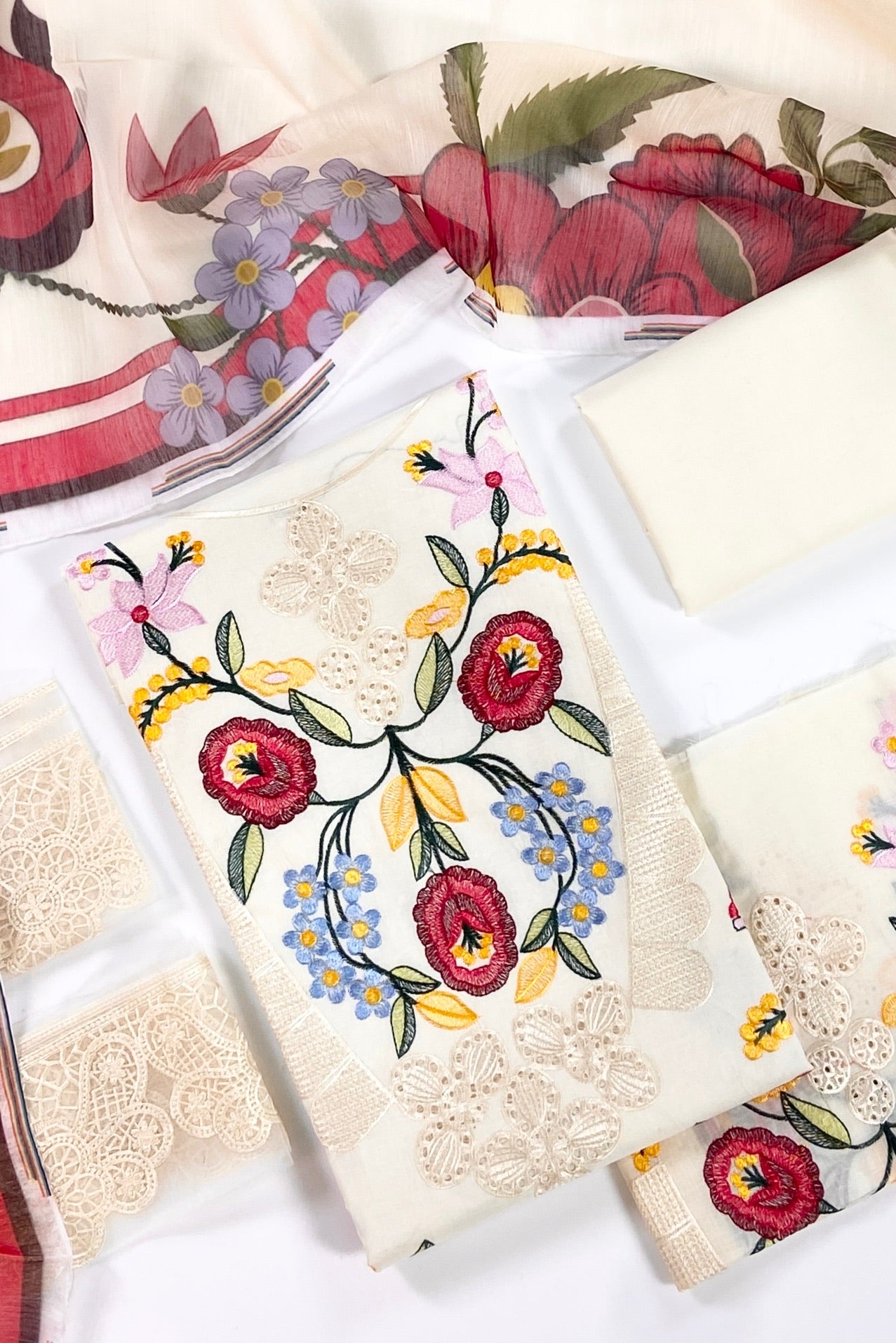 Maria B Plain Embroidered Lawn 3PC