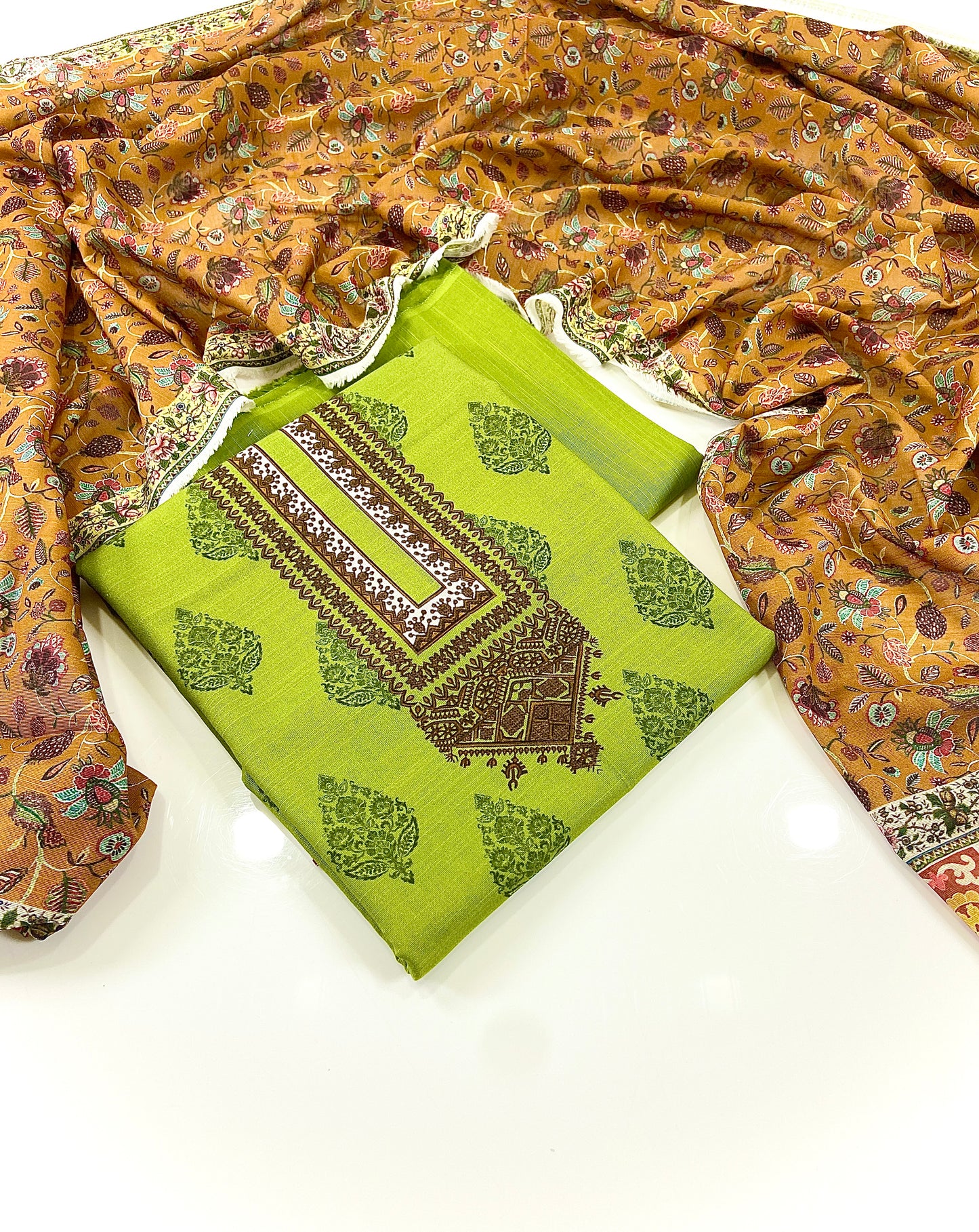 Mausummery Digital Printed Khaddar 3PC