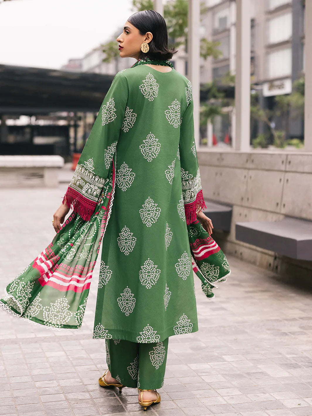 Broadway | Mahnur | Luxury Lawn