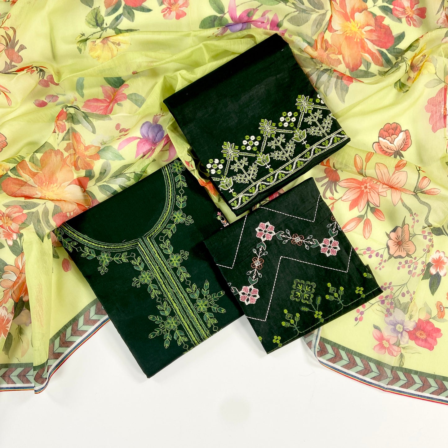Sobia Nazir Embroidered Lawn 3PC