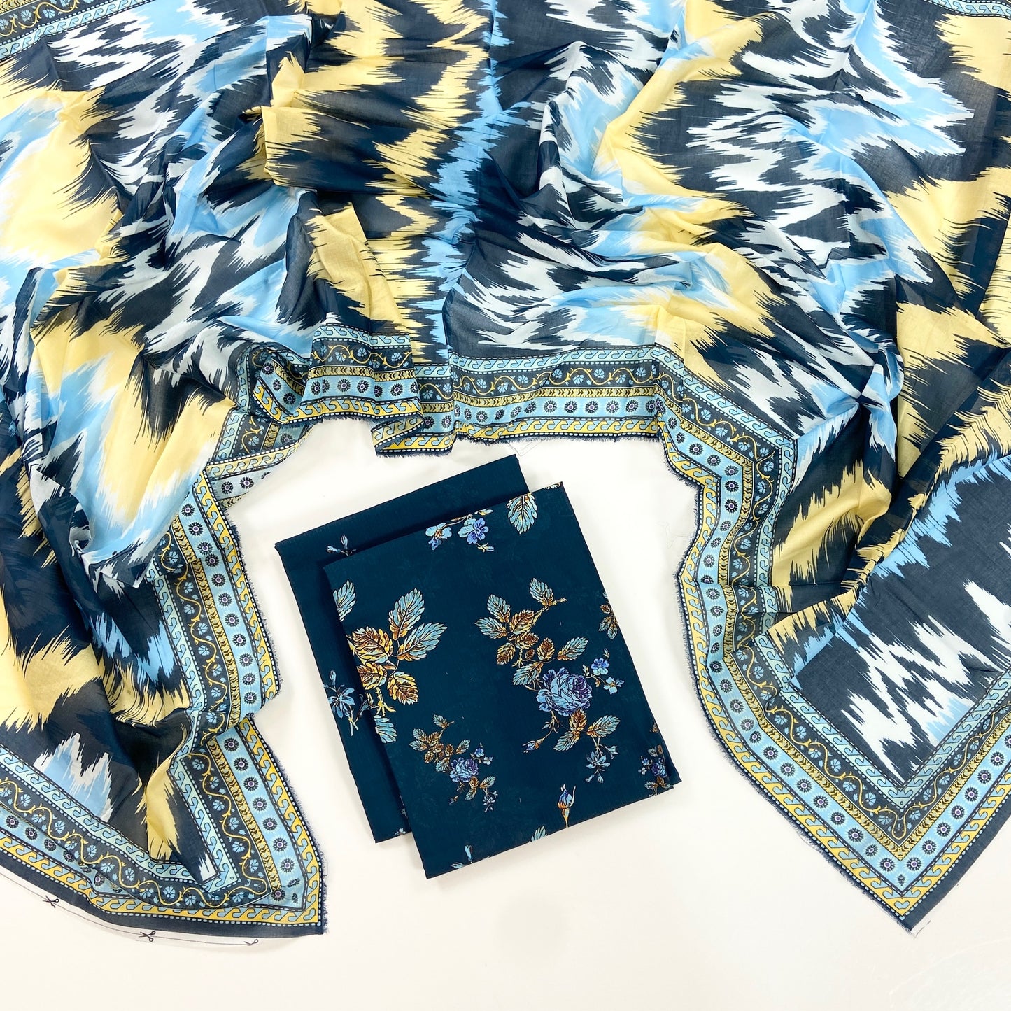 Reemse Digital Printed Banadora Lawn 3PC