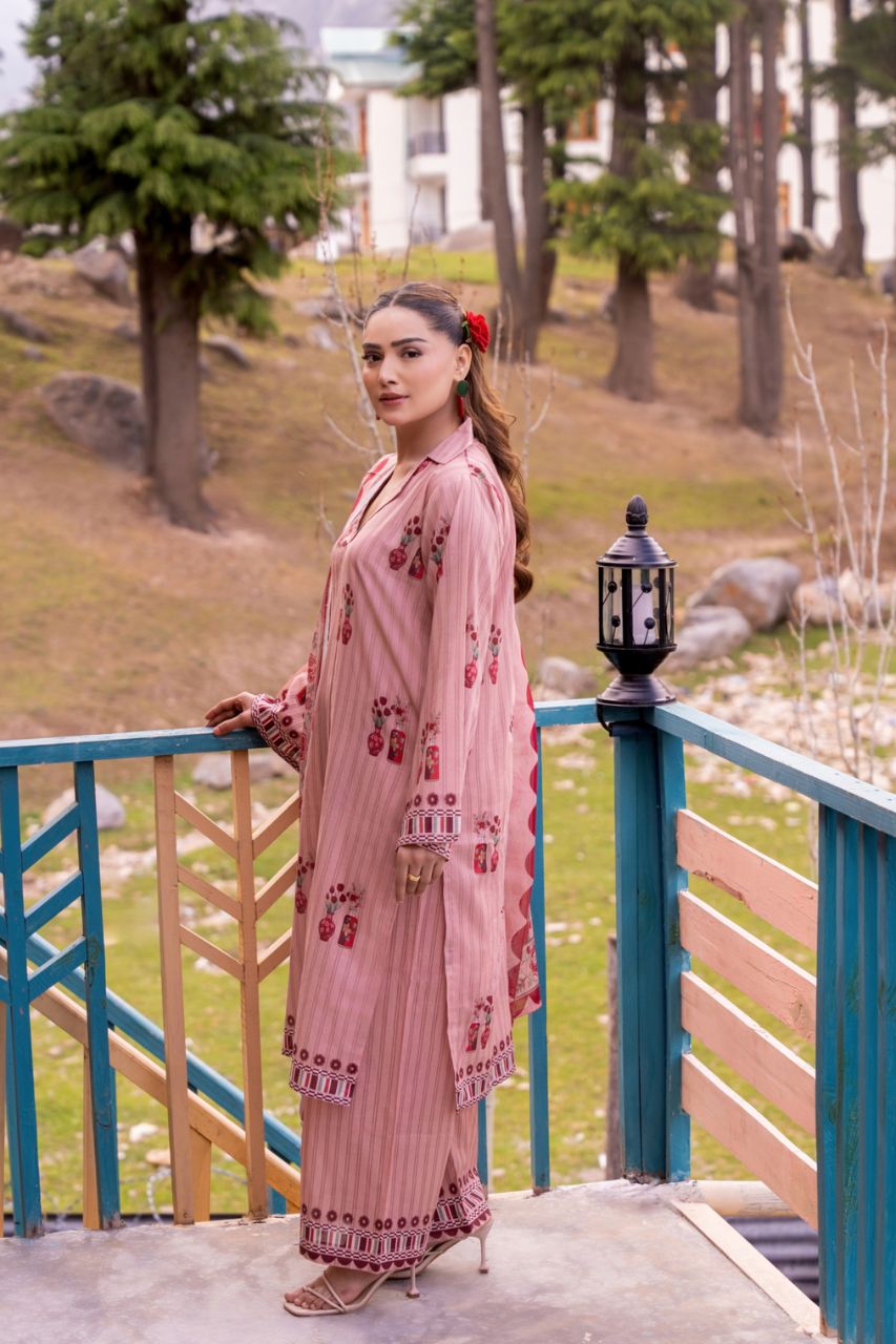 Gulzeb By Shanaya Digital Printed Lawn 3PC