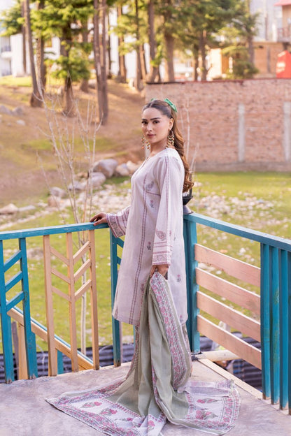 Gulzeb By Shanaya Digital Printed Lawn 3PC