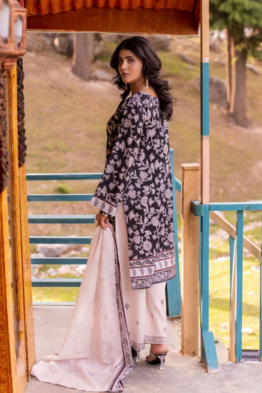 Gulzeb By Shanaya Digital Printed Lawn 3PC
