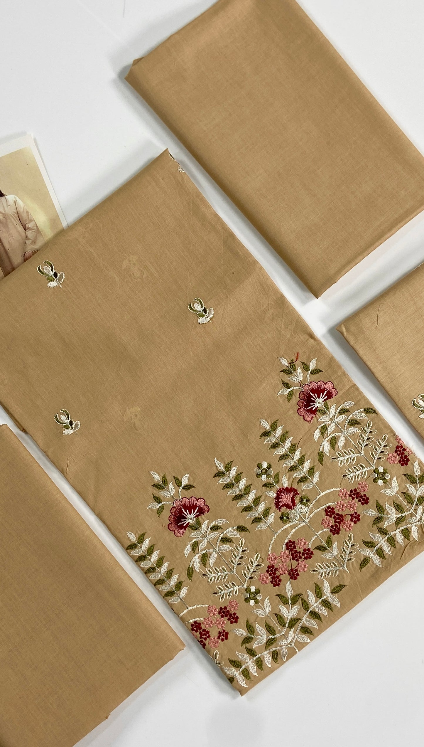 Hemlime Embroidered Lawn 2PC