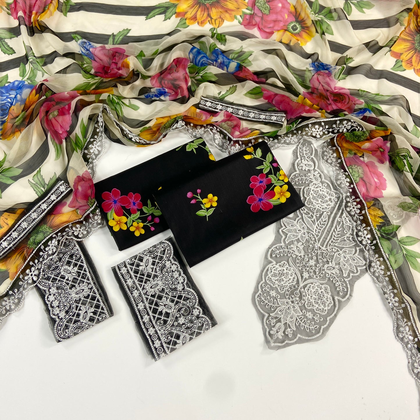 Aneelas Embroiderd & Digital Printed Lawn 3PC
