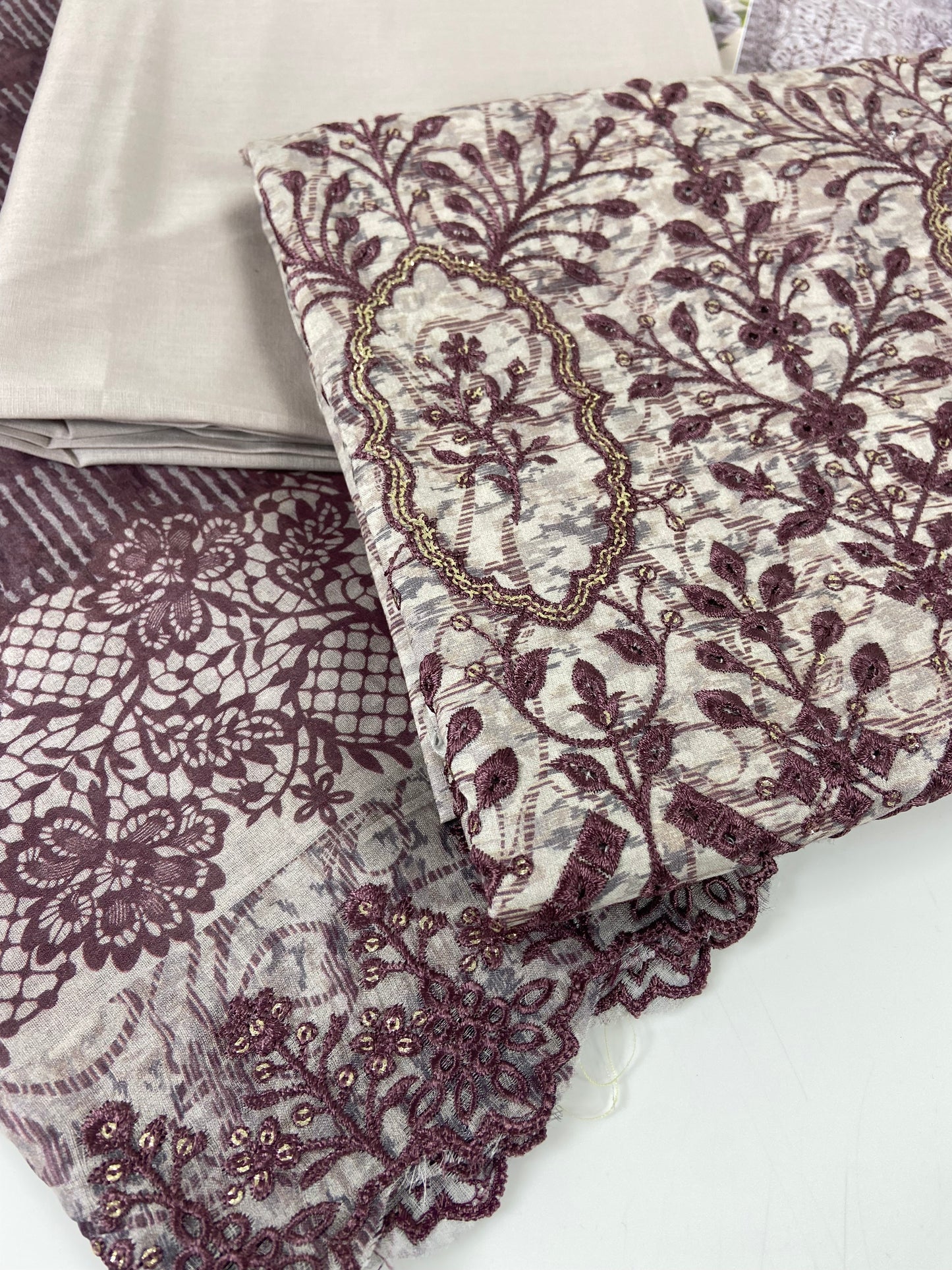Almeerah Emb Lawn With Cutwork 3-PC