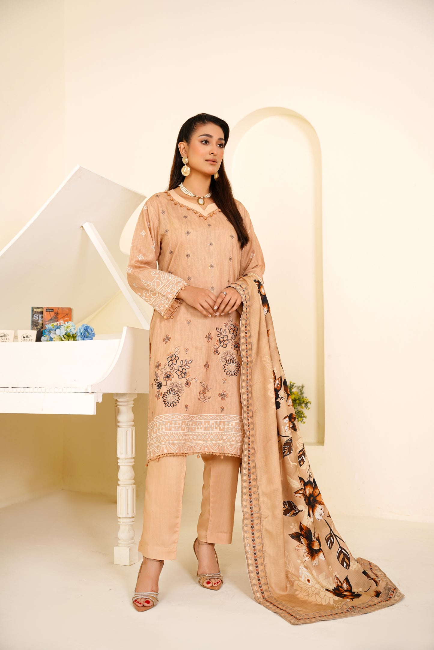 Narm o Nafees By Anaya Noor Embroidered Viscose 3PC