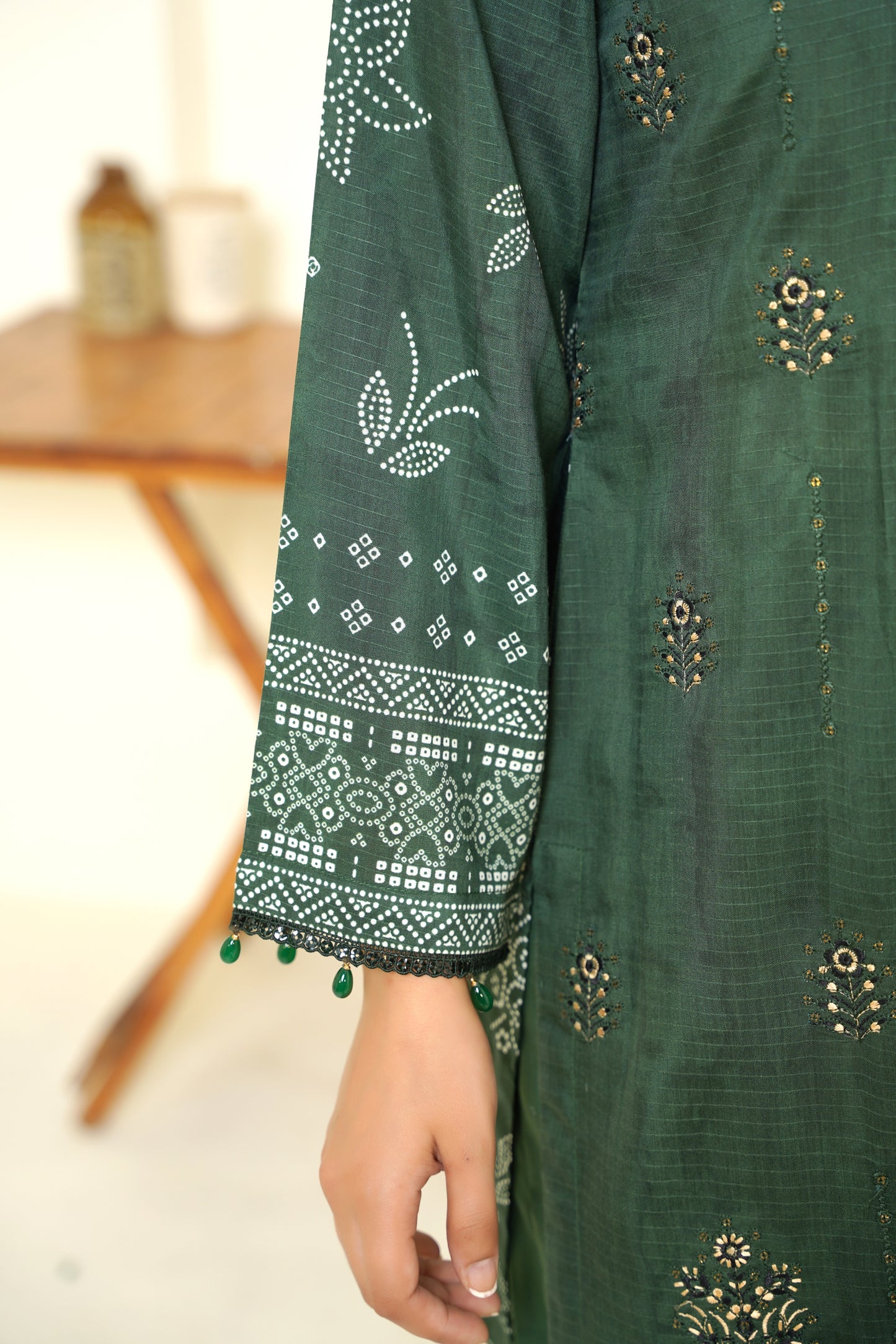 Narm o Nafees By Anaya Noor Embroidered Viscose 3PC