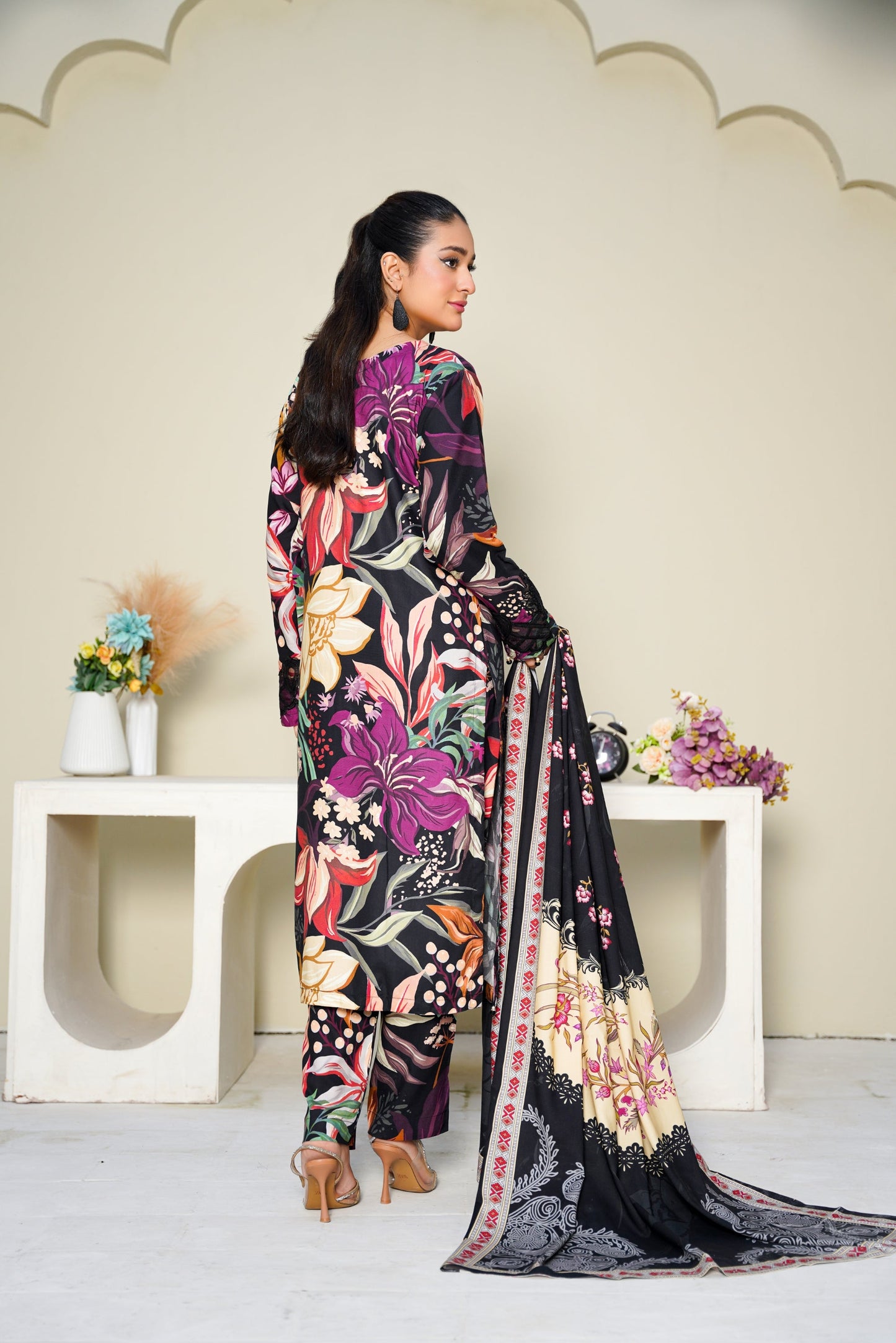 Embroidered Linen 3PC