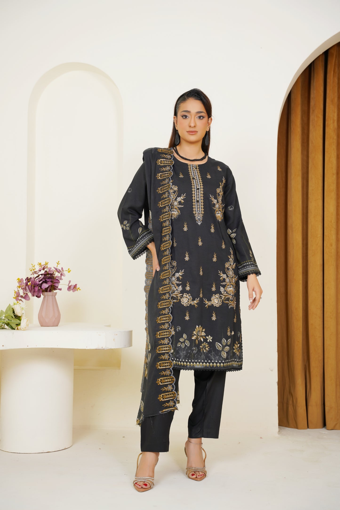Riwayat-e-Sardi By Anaya Noor Emb Linen 3PC