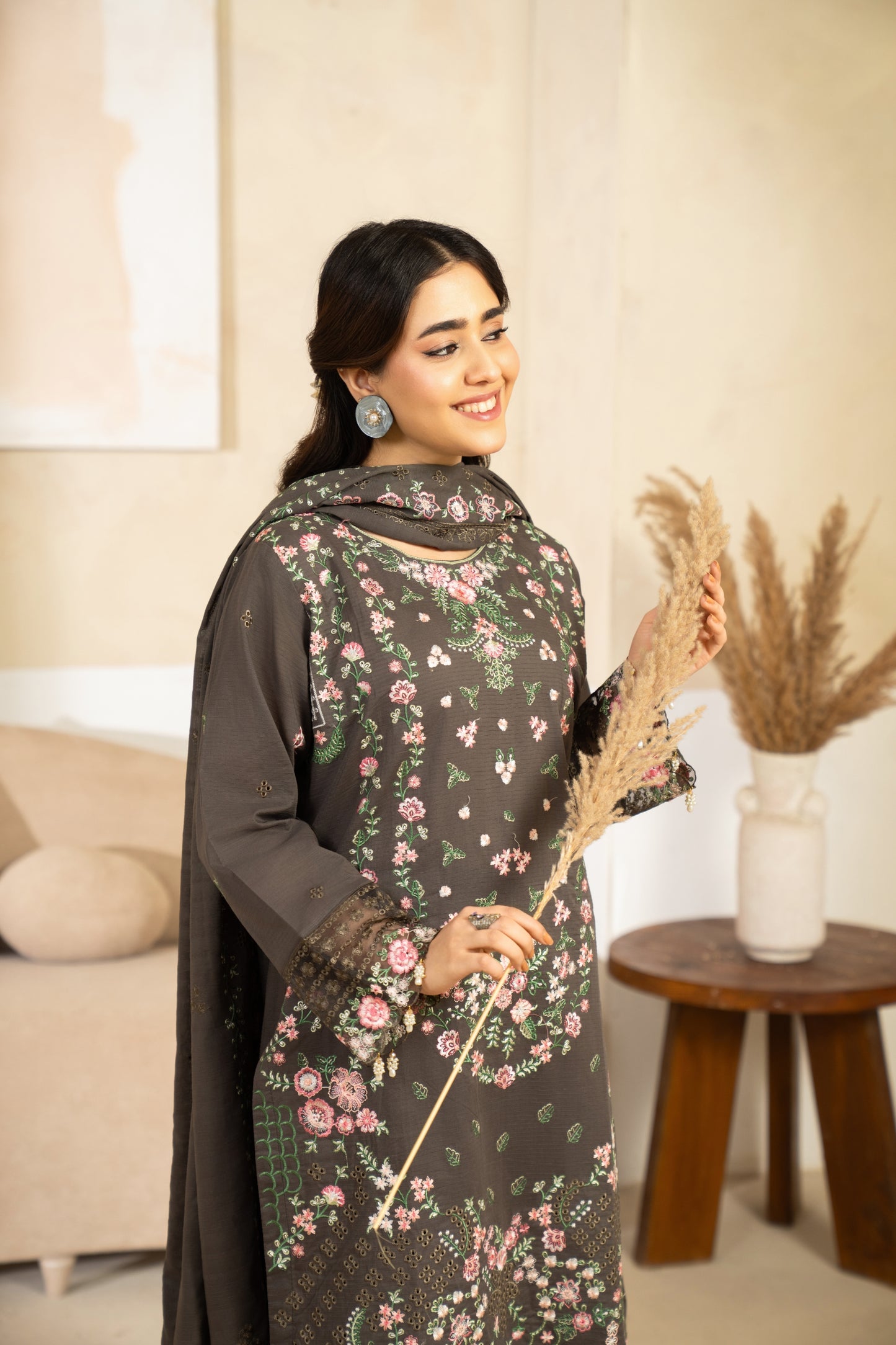 Serayan By Anaya Noor Emb Bana Dora Lawn 3PC