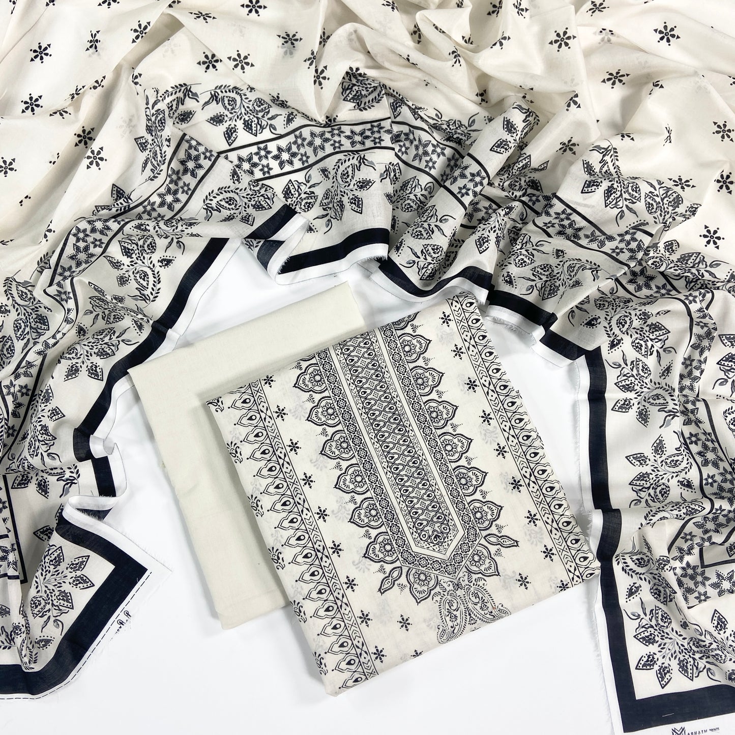 Mashaim Digital Printed Lawn 3PC