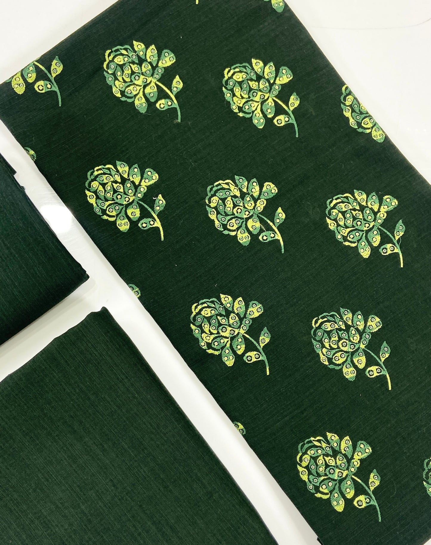 Bareeze Emb Khaddar 2PC