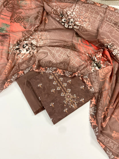 Anaya Noor Bana Dora Embroidered Lawn 3PC