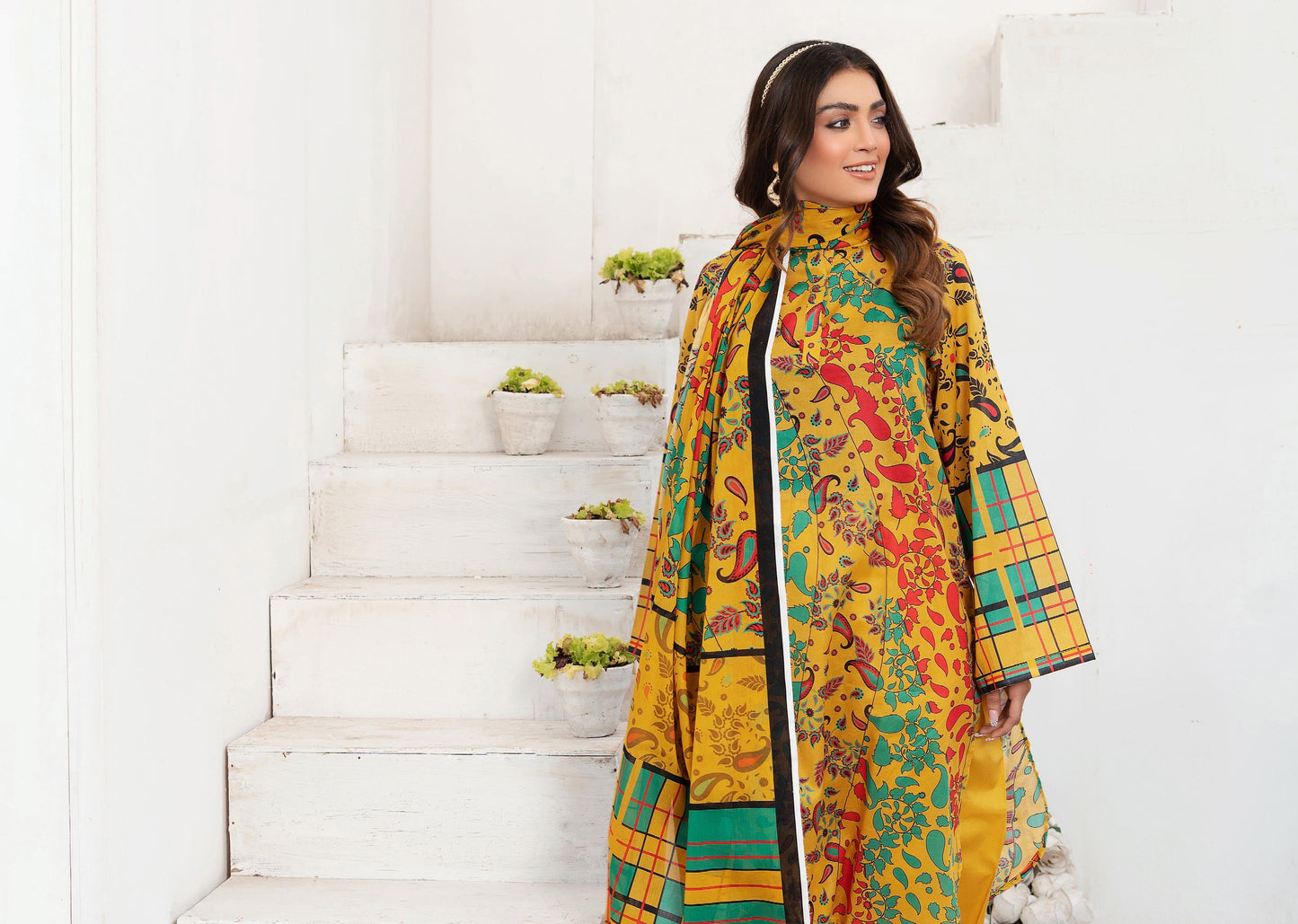 Safa Noor By Nigar Print Lawn 3-PC