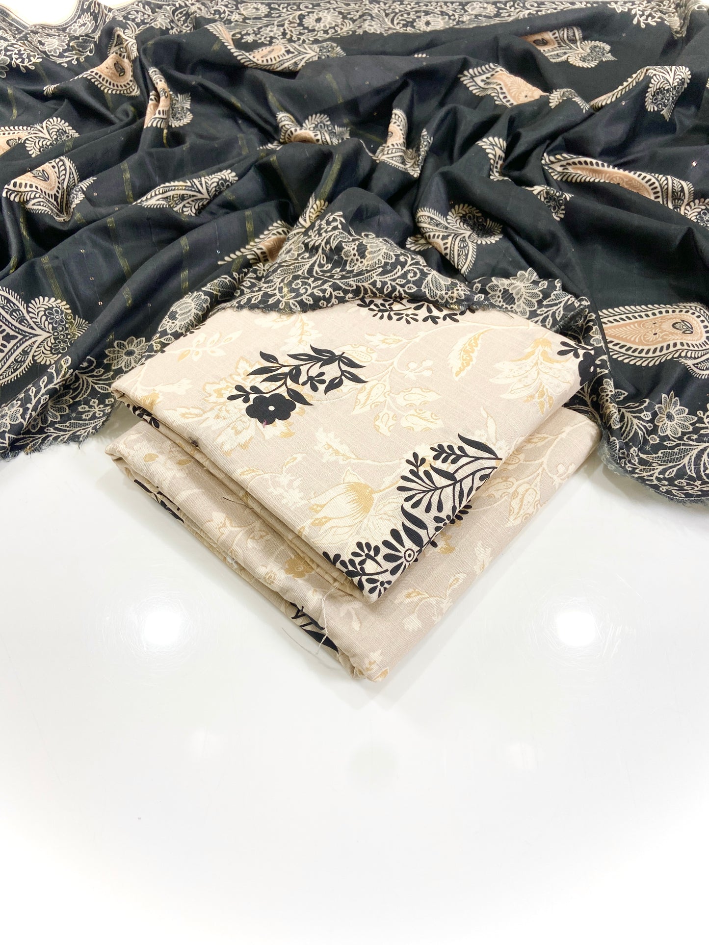 Elegance By Anaya Noor Printed Khaddar 3PC