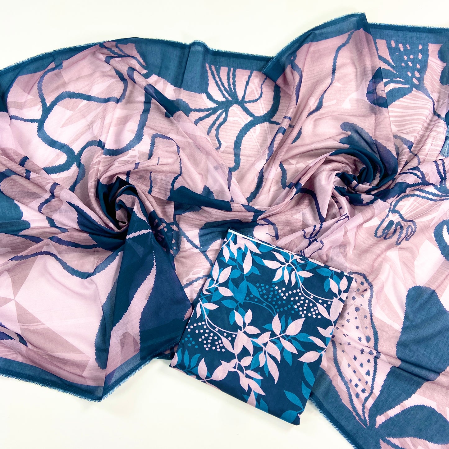 Edenrobe Digital Printed Lawn-2PC