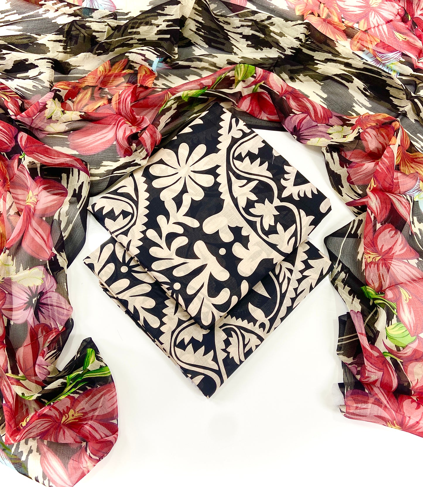 Maria B Digital Printed Lawn 3PC
