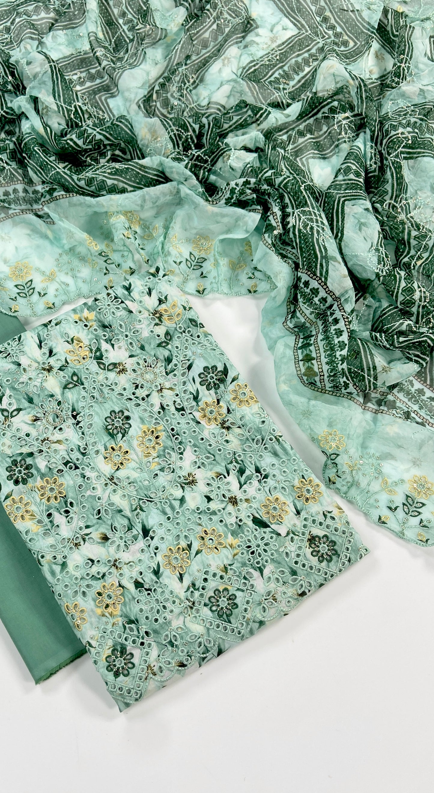 Riwayat Embroidered Lawn With Chiffon Dupatta 3PC