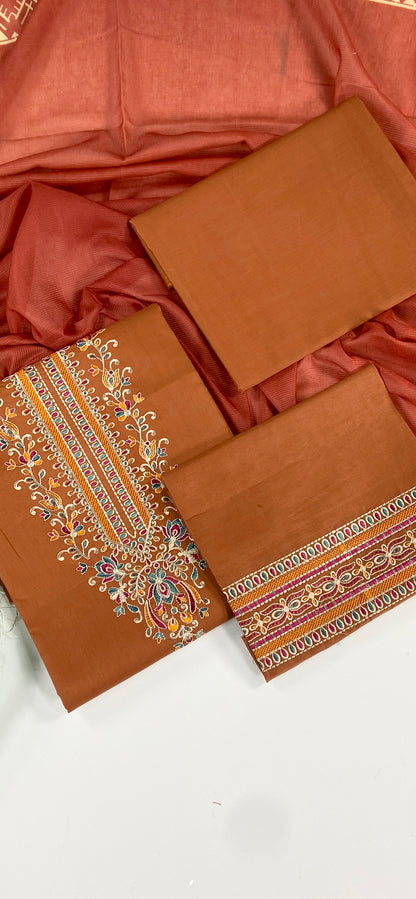 Urge Embroidered Lawn 3PC