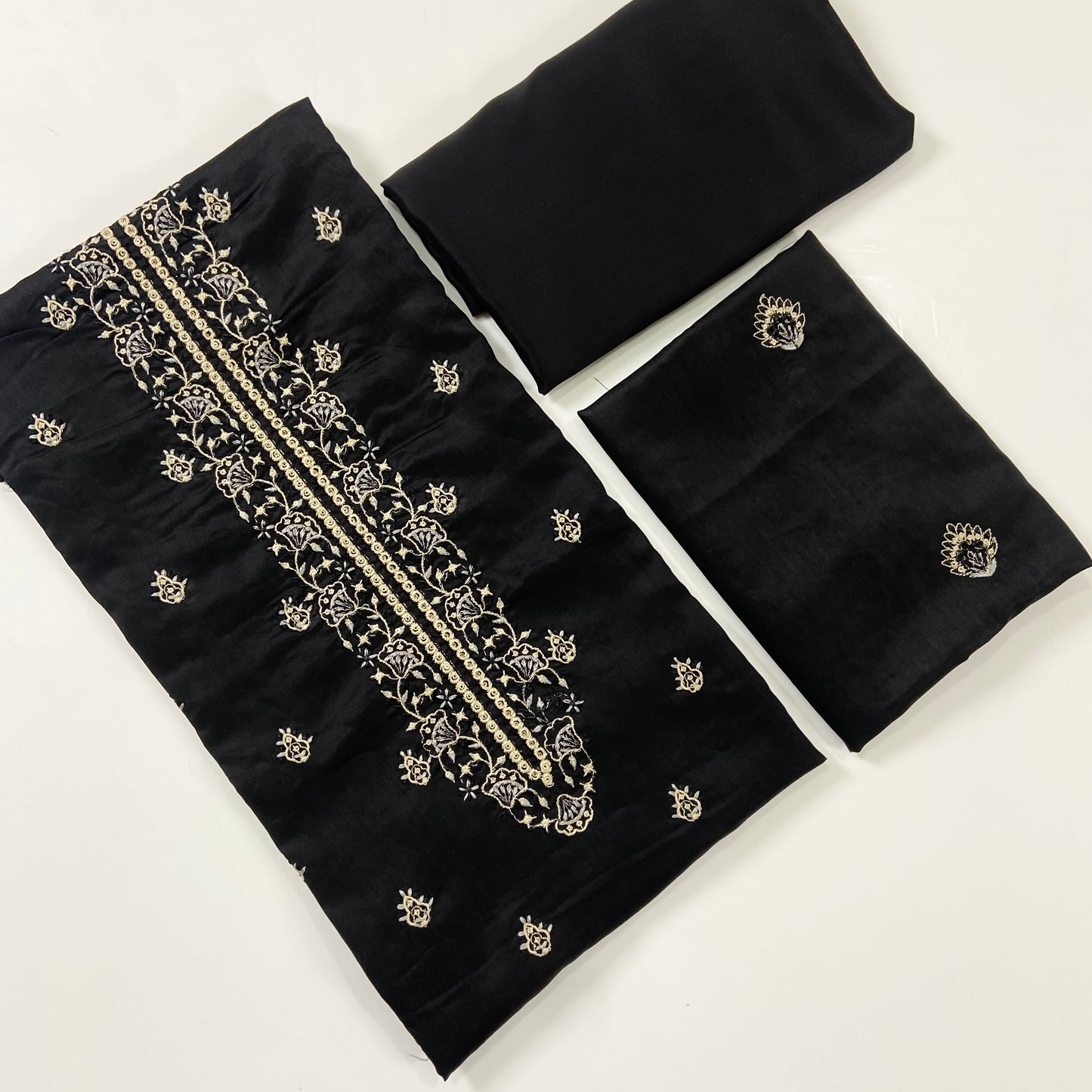 Anaya Noor Emb Viscose 2PC