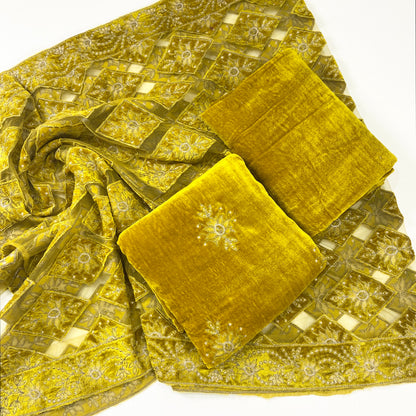 Bareeze Velvet Shawl With Aplic Work 3PC