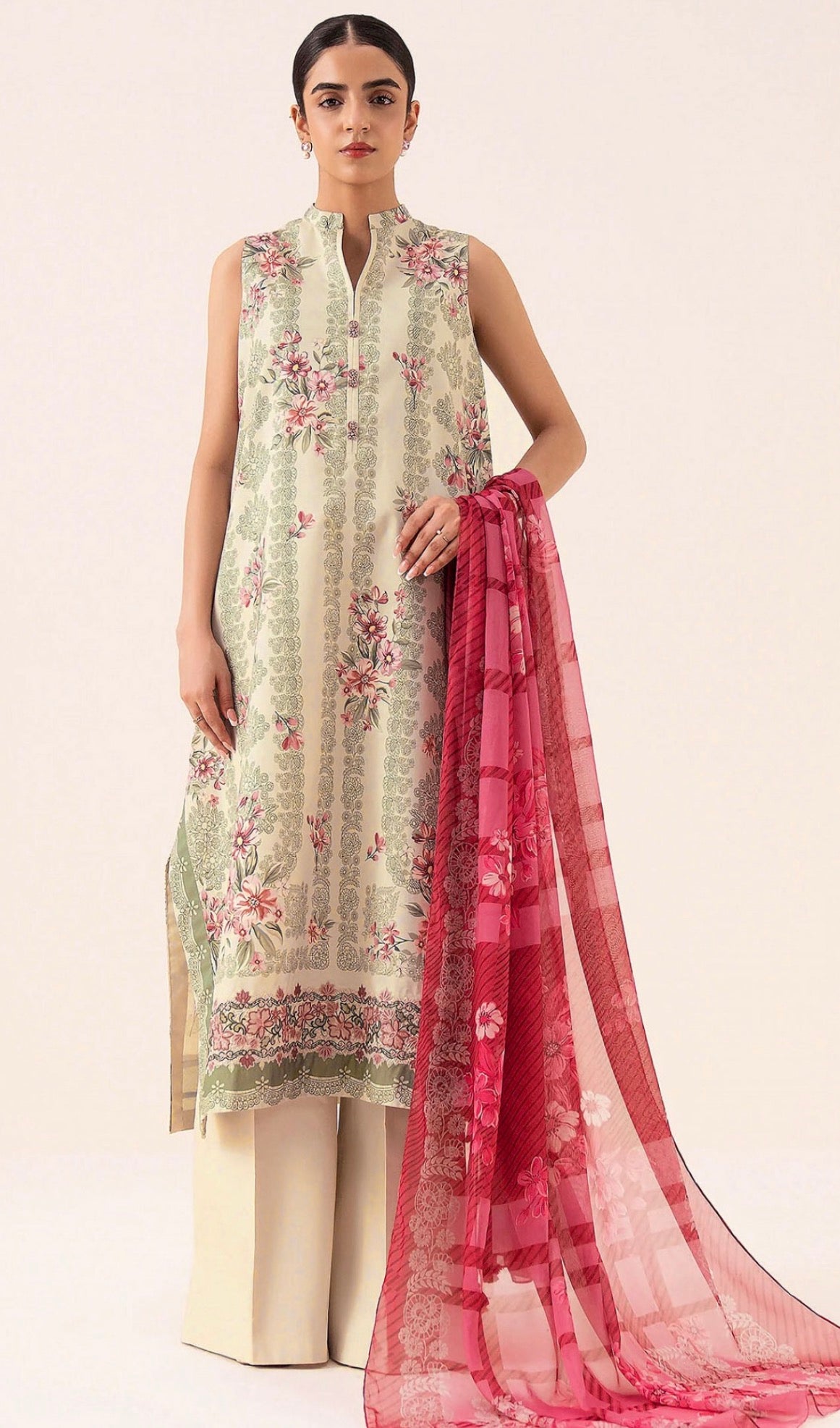 Sapphire Digital Printed Lawn 3PC