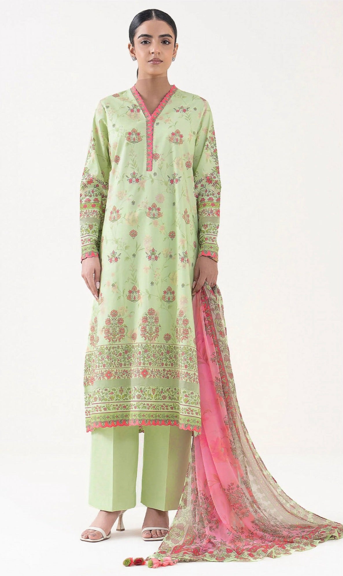Sapphire Digital Printed Lawn 3PC