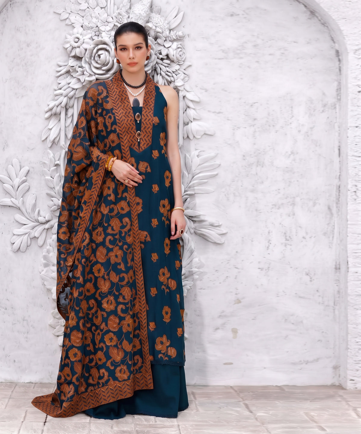 Bareeze Embroidered Dhanak 3PC
