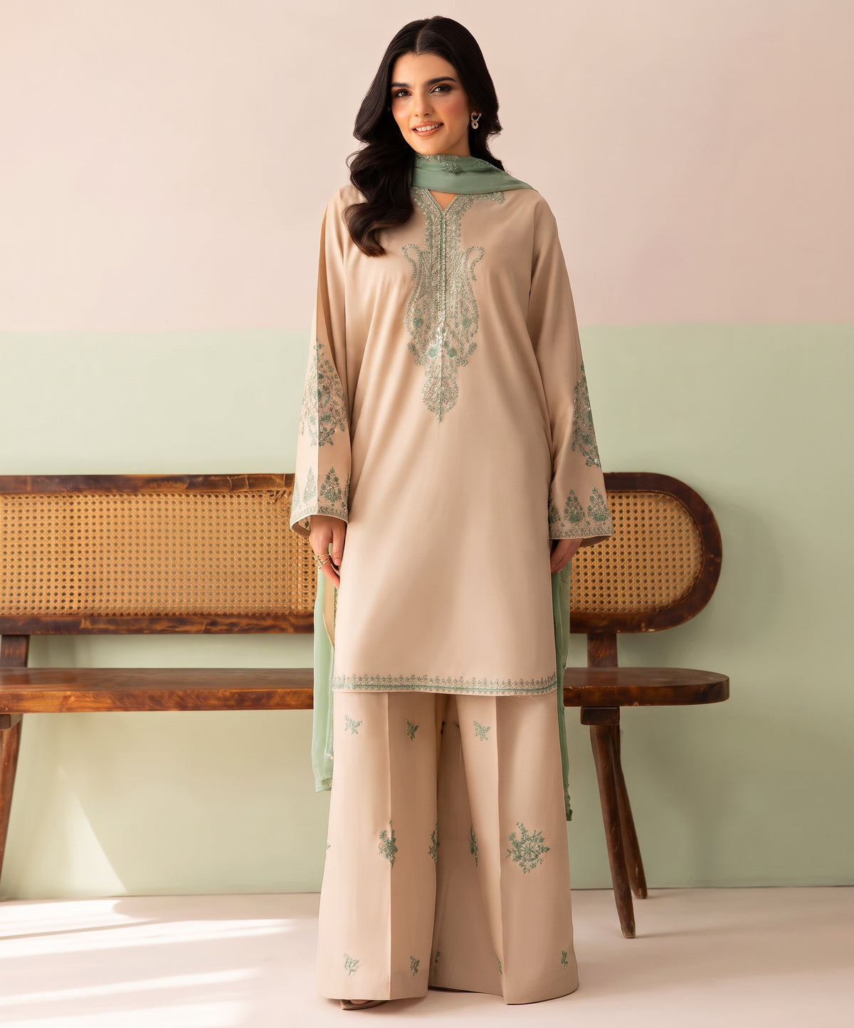 Limelight B Emb Dhanak 3PC