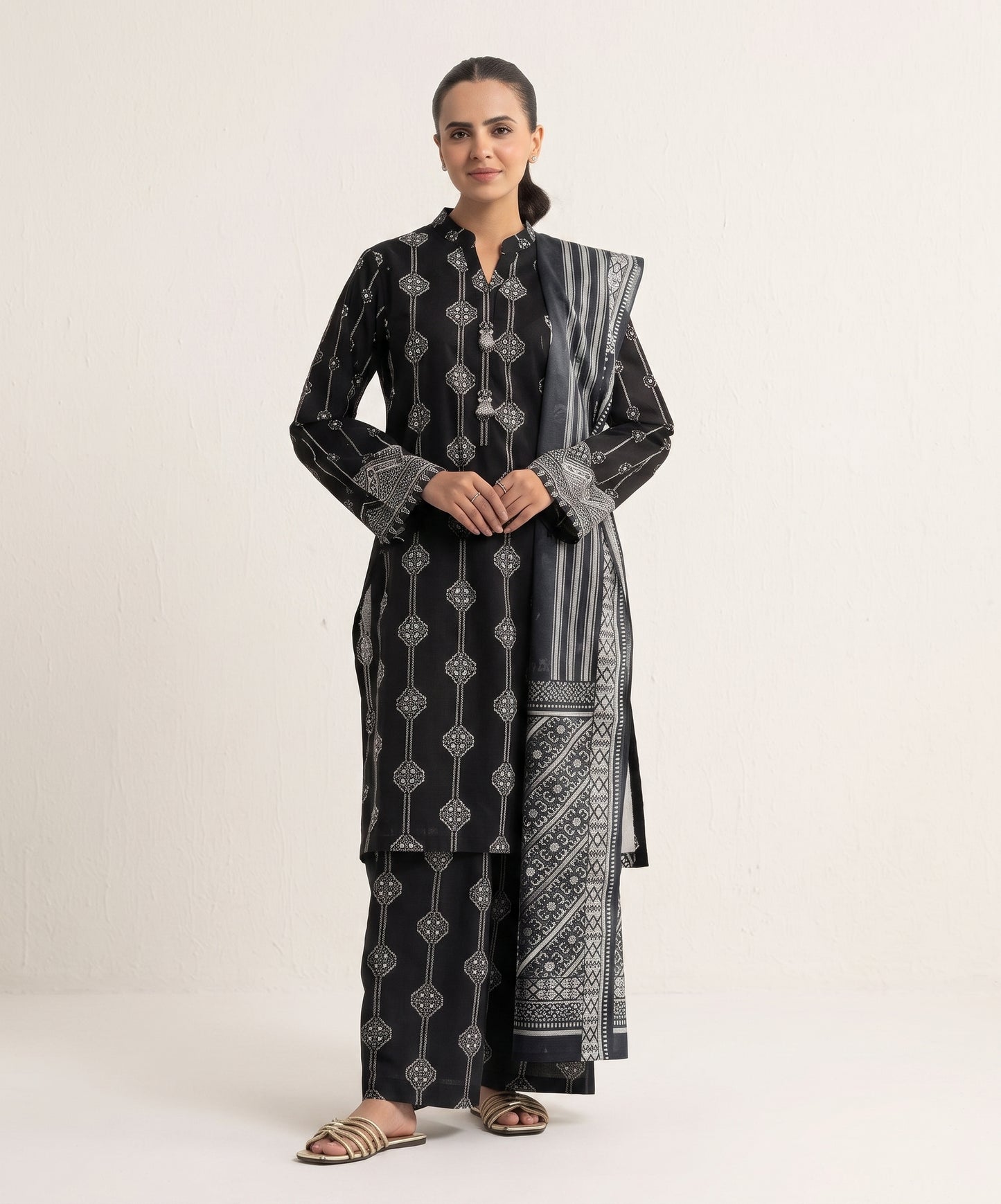 Kayseria Digital Printed Lawn 3PC
