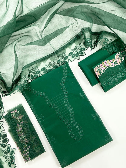 Izel Plain Embroidered Lawn 3PC