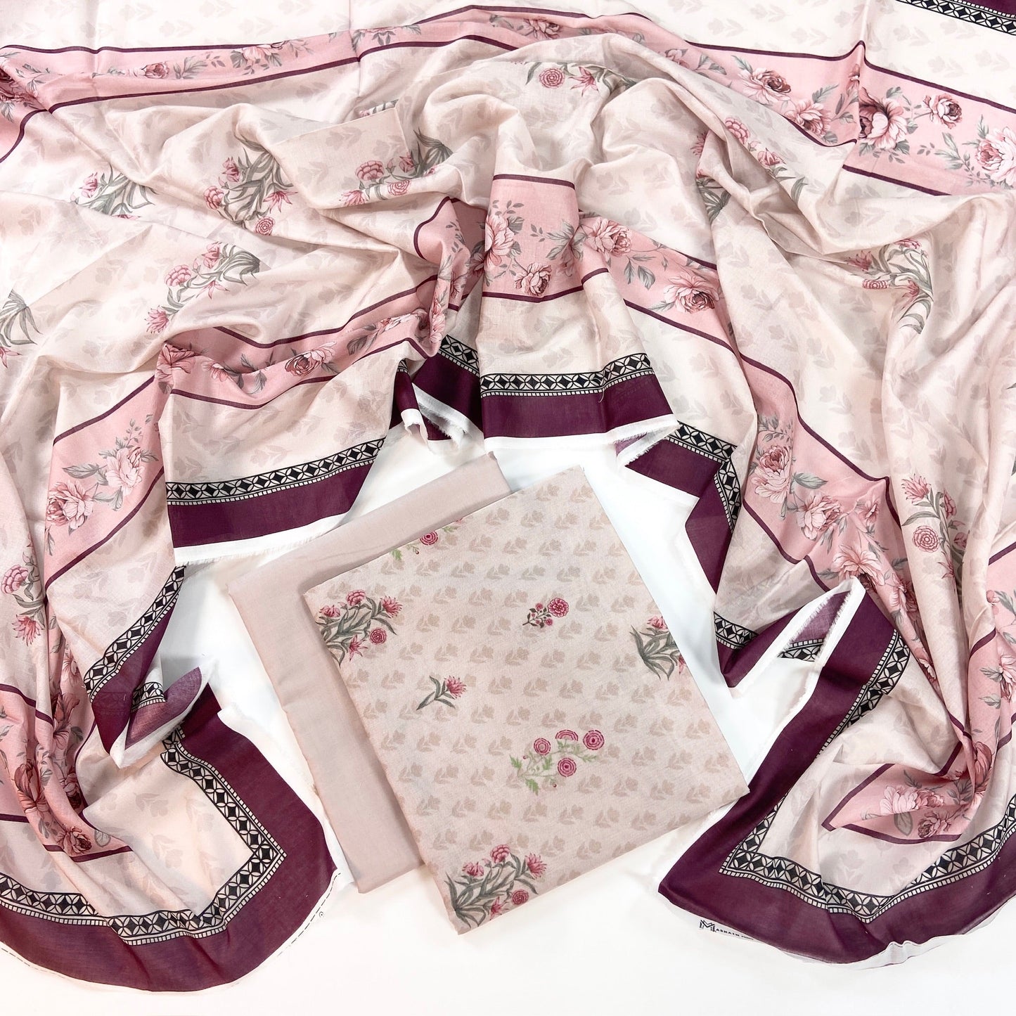 Mashaim Digital Printed Lawn 3PC
