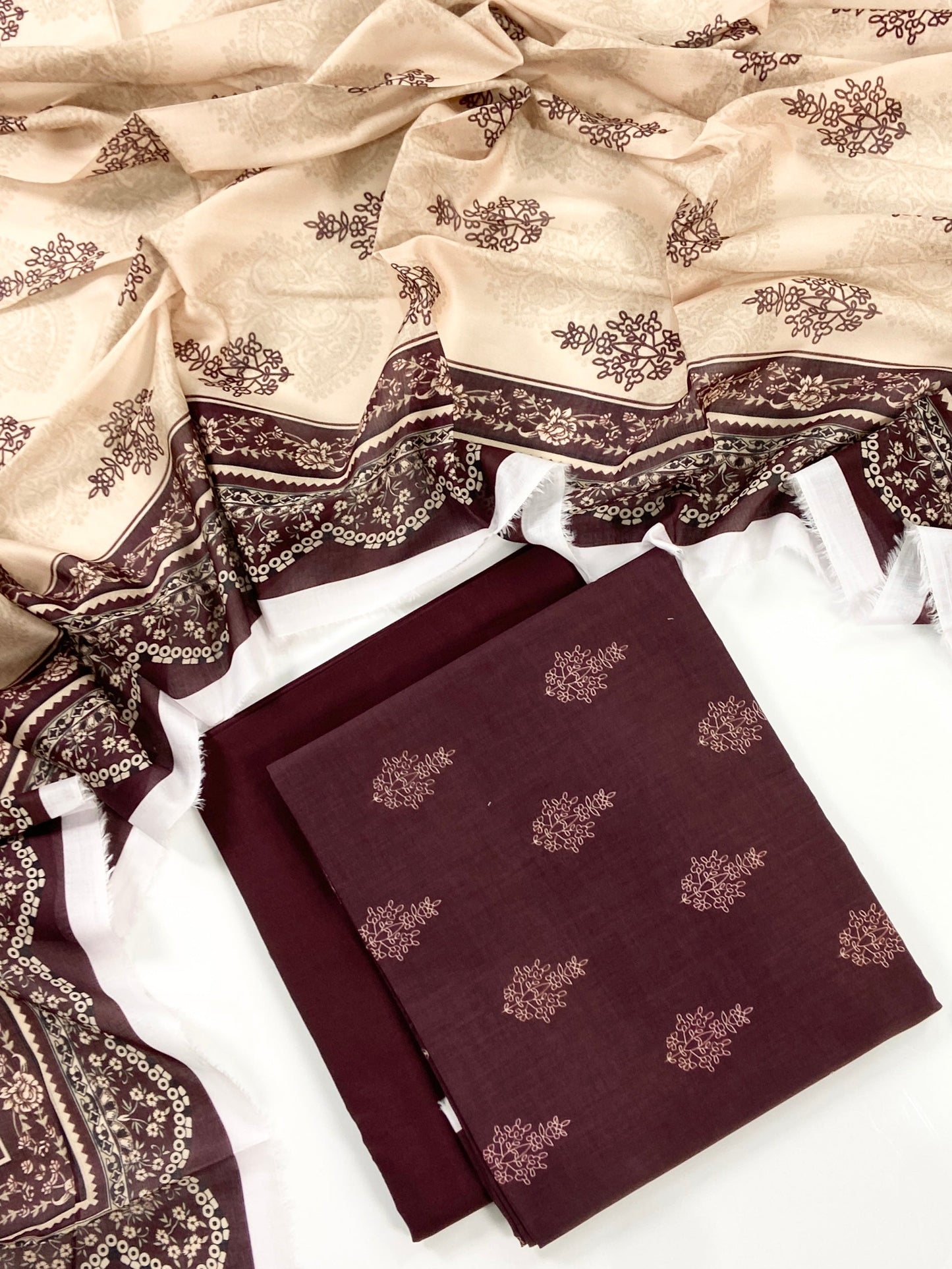 Mashaim Digital Printed Lawn 3PC