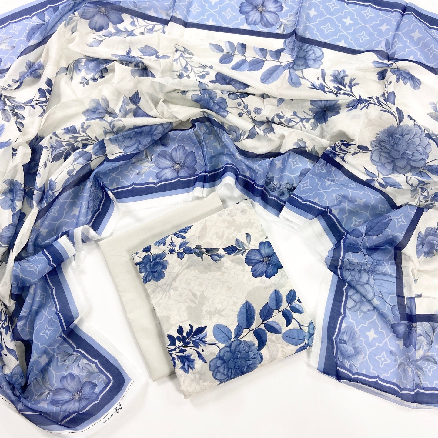 Mashaim Digital Printed Lawn 3PC