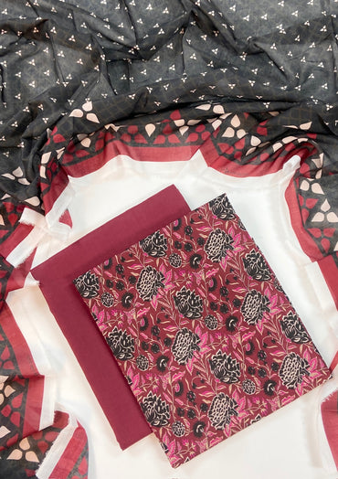 Alkaram Digital Printed Lawn 3PC